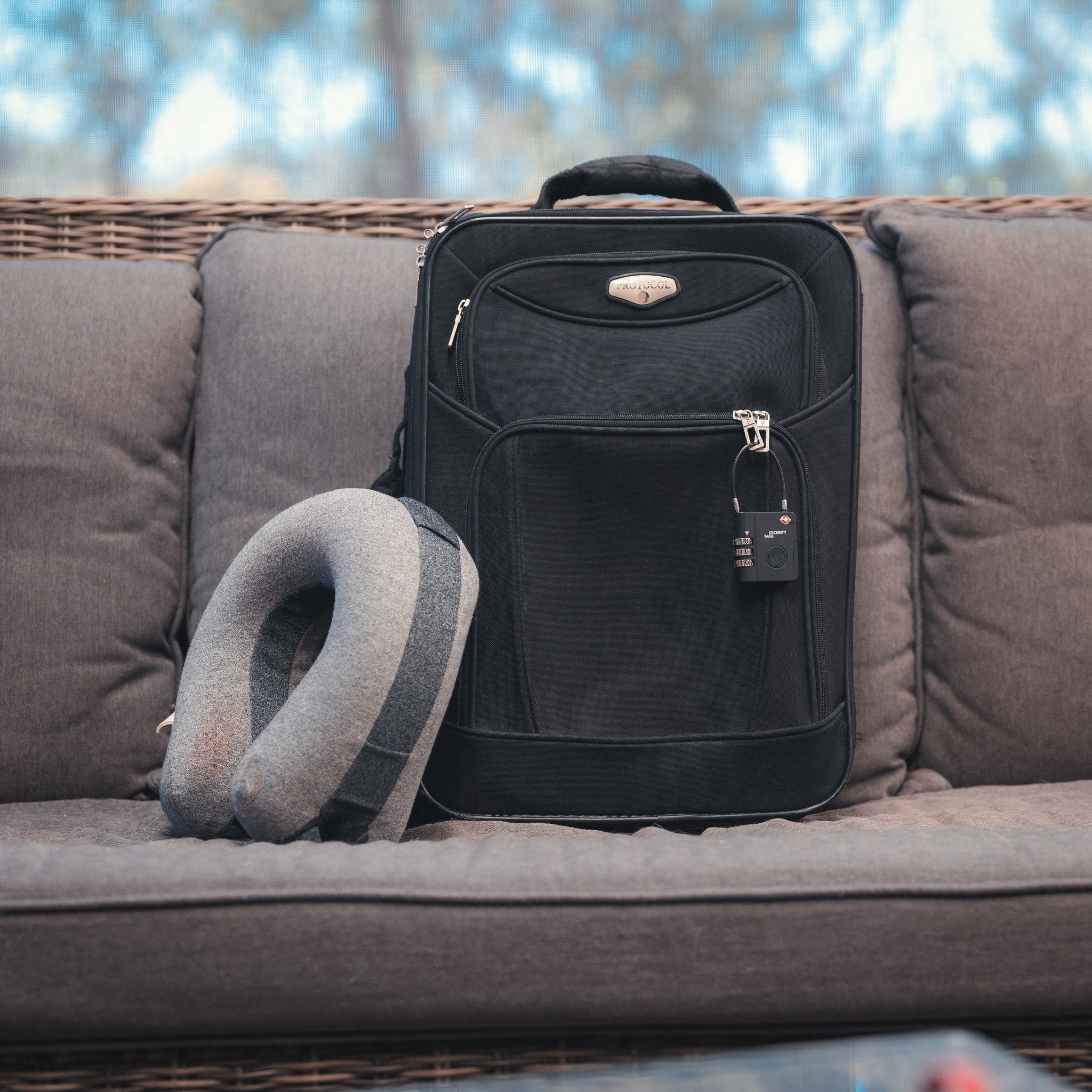 Smart Travel Lock on bag