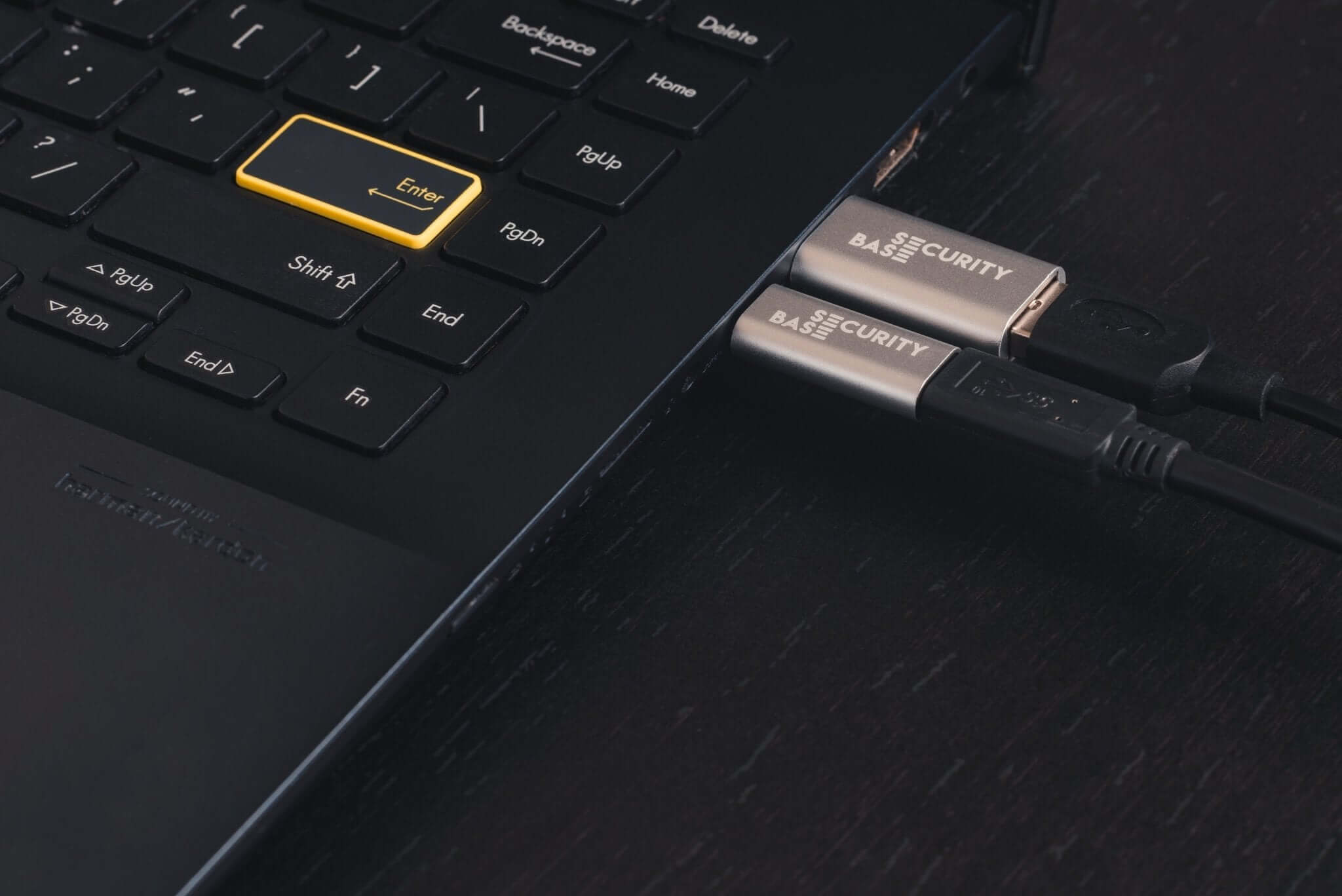 Usb Data Helper USB Data Blocker Pro 3.0 Bundle | Prevent Juice Jacking – SecurityBase